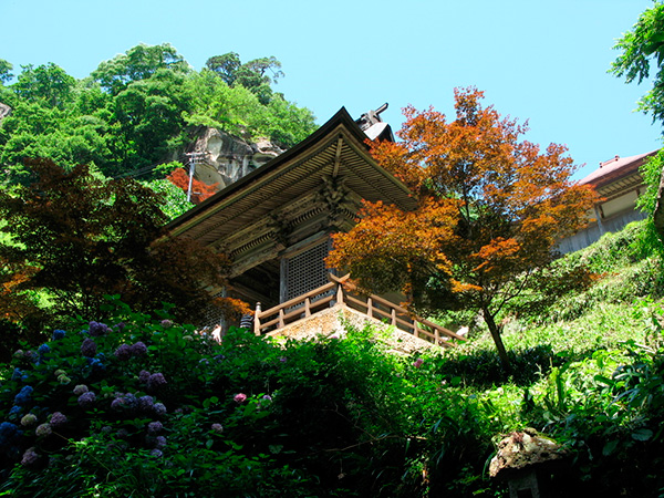 Figura 9 - Uno degli elementi del tempio di Yama-dera.